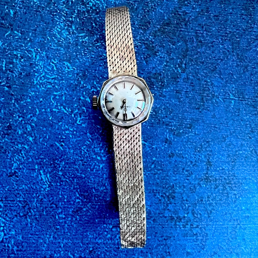 Vintage ♥️ Omega era Wristwatch. Beautiful!